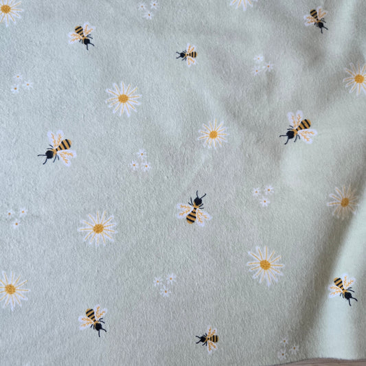 Cloth Napkins | Spring Green Bees