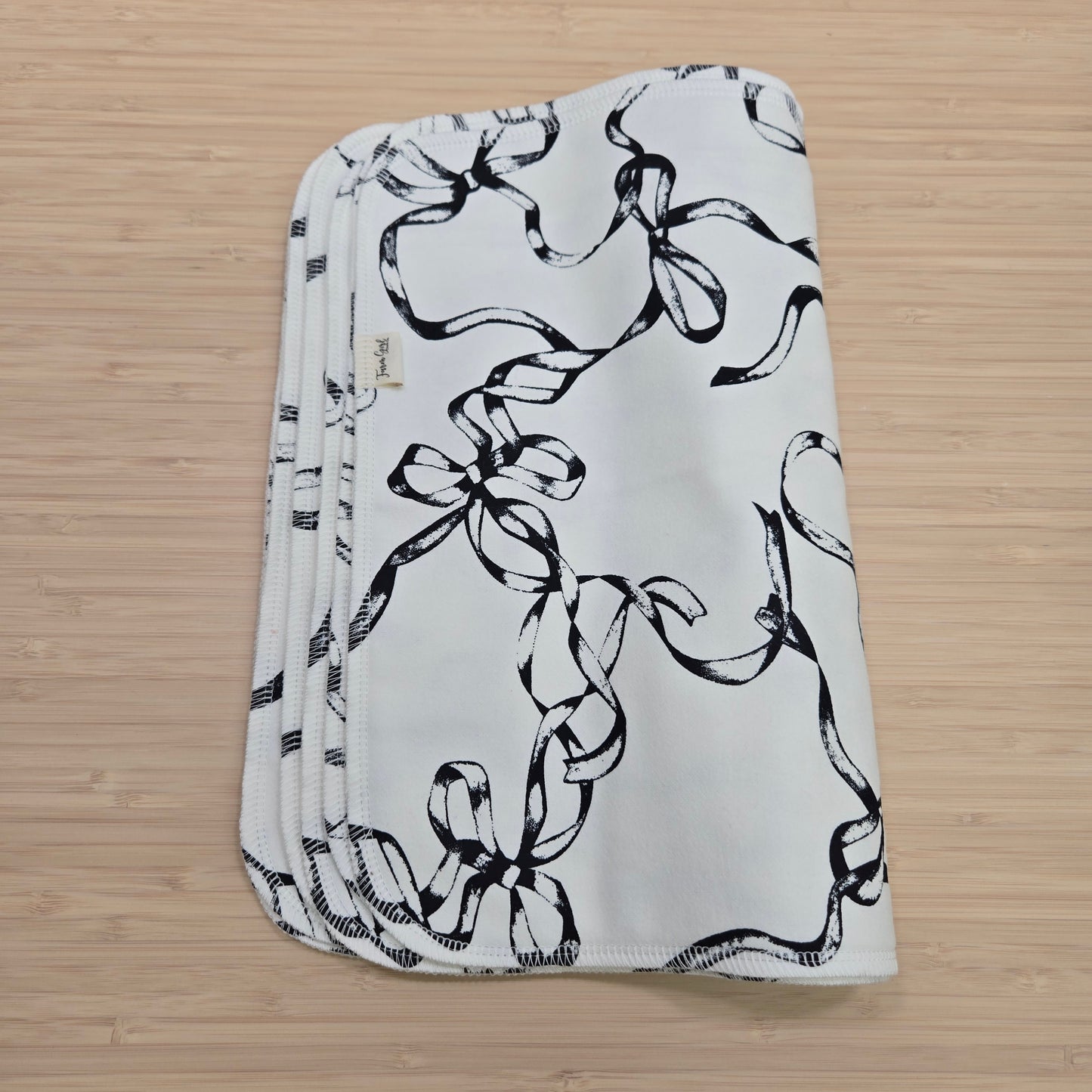 Paperless Reusable Towels | Black and White Bows