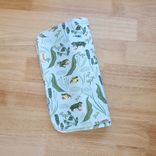 Paperless Towels | Frogs and Lily Pads